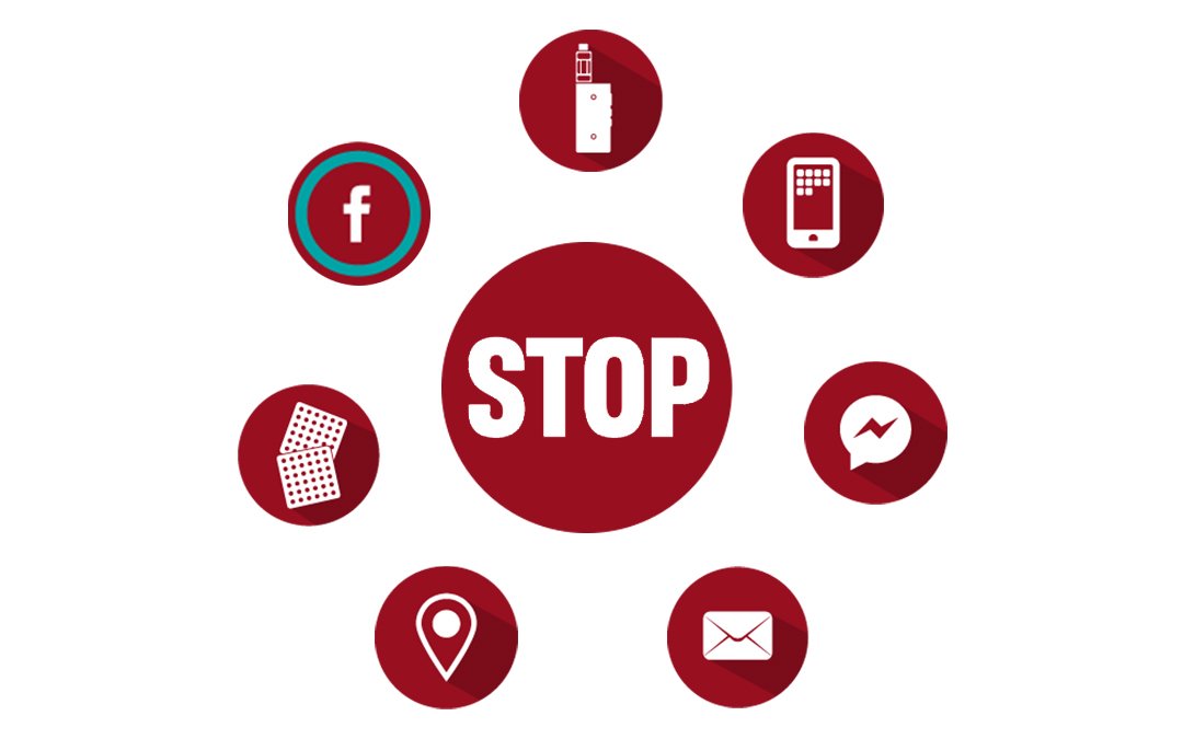 stoptober's tweet photo. Quitting is so much easier when you've got some help. And we've got loads of free support to help you quit smoking. https://t.co/IkCVGTM3aK https://t.co/f2kVKs86T1
