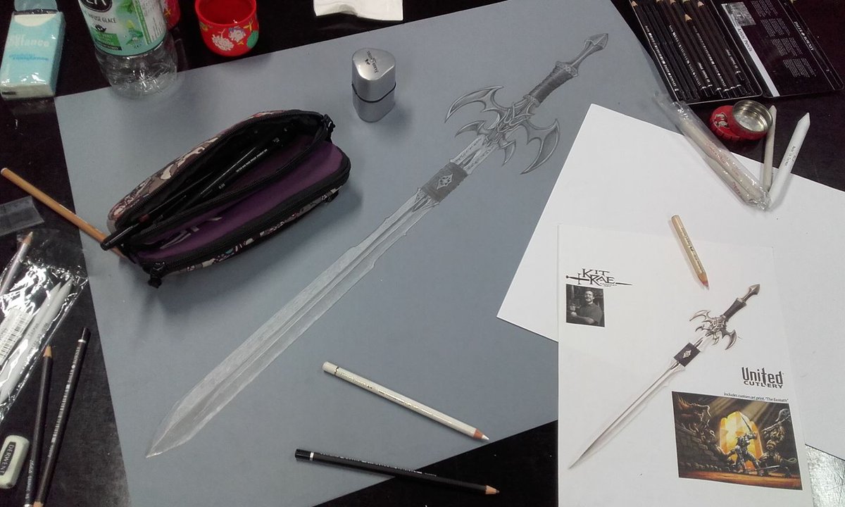 Sweorkie_Nyat's tweet photo. Avec cette arme, notre étudiante perdit la tête en répétant sans cesse: "Tu veux voir ma grosse épée ?"
#sword #draw #art #KitRae #Copy https://t.co/66tpnIuSUB