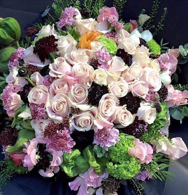 Mariahflor770's tweet photo. Uma ótima semana paea todos nós  uhu #segundou vem para a #mariahflorfashion #alphavillesp #moda #fashionlovers #tendenciasfashionladies  😘😘 https://t.co/wPkusIOmAl