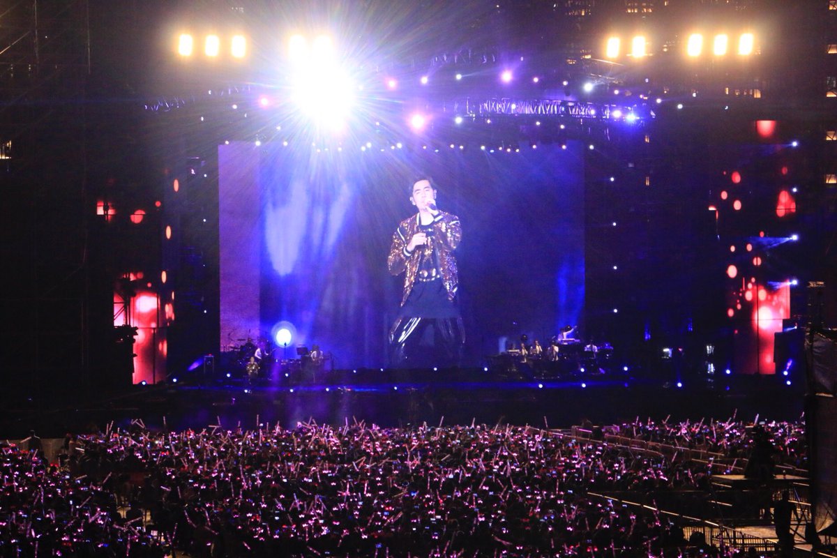 Ch0ux1n's tweet photo. Jay Chou. See you next time! https://t.co/xGRnOYWnU1