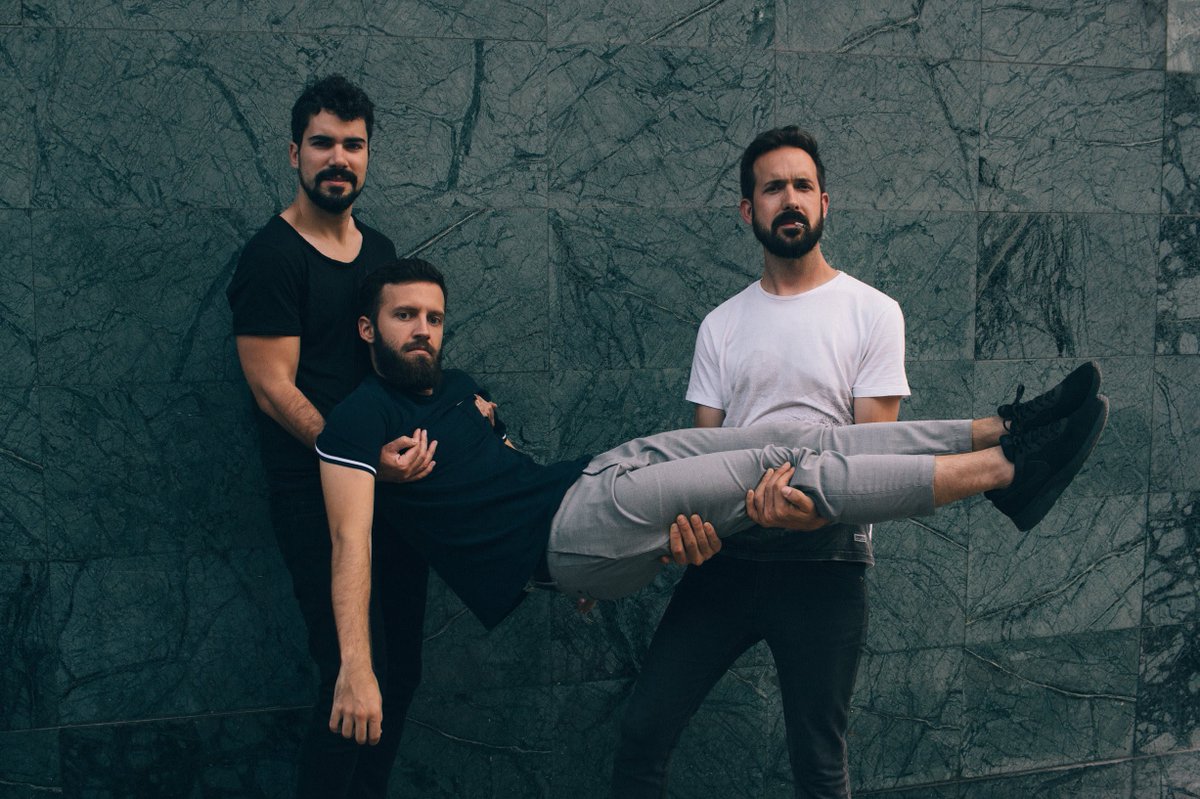 notedetengas's tweet photo. Bearoid tienen vídeo para hitazo : #AnAnswer https://t.co/JuzPhrhMpa https://t.co/euFpVpl2qF