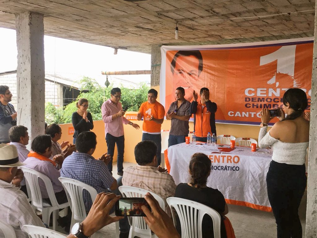 cendemocratico's tweet photo. La coordinación de #CD en la #Sierra estuvo presente en la posesión de la nueva Directiva Cantonal de Cumandá en la prov. de #Chimborazo ☝ https://t.co/l5TvVSOgf9