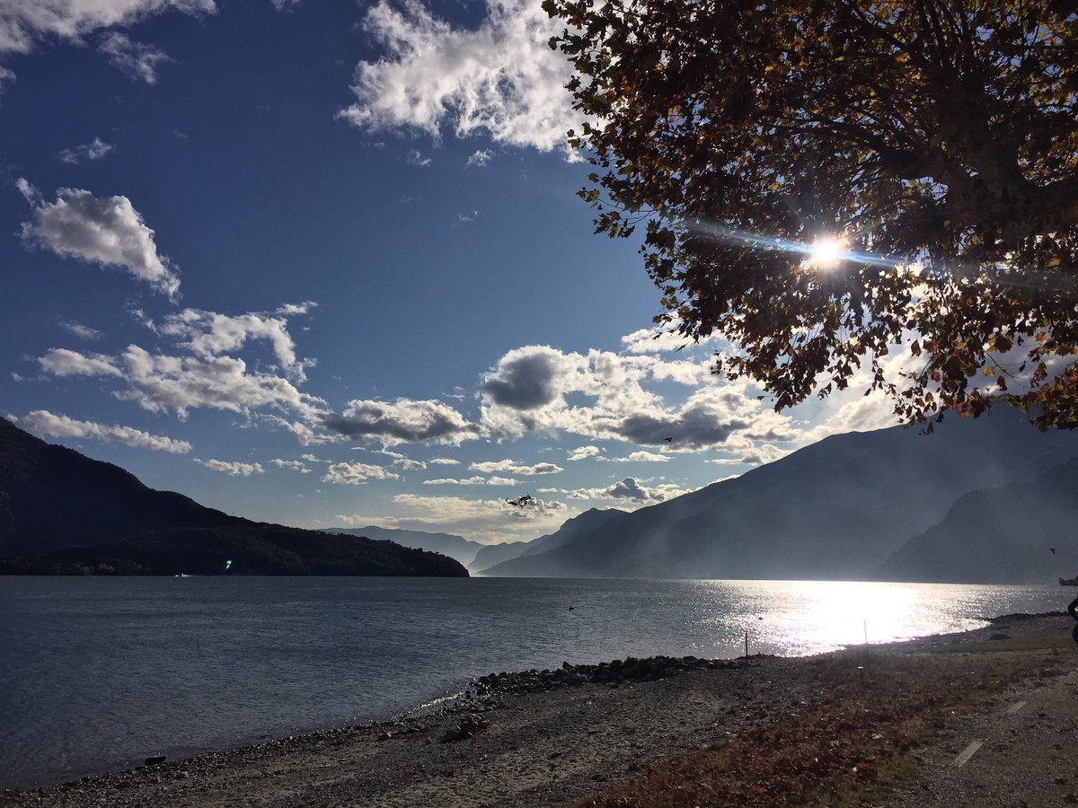 My favorite part of the day... #hometown #sunset #lakecomo #lagodicomo