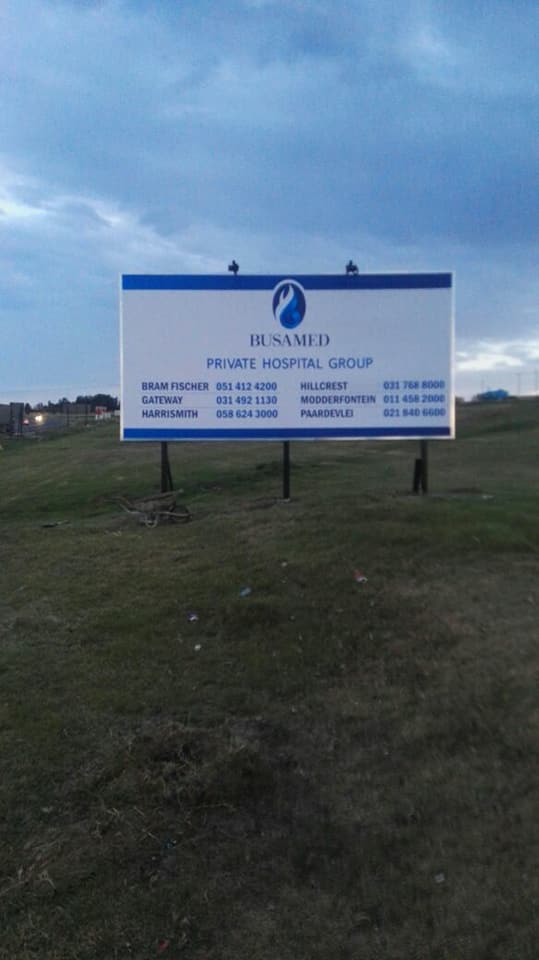 AlphaProdZA's tweet photo. Outdoor Signage - Call us today (011 454 8014)
to get your perfectly designed signage. #AlphaProduction https://t.co/URfG6Kjyqr