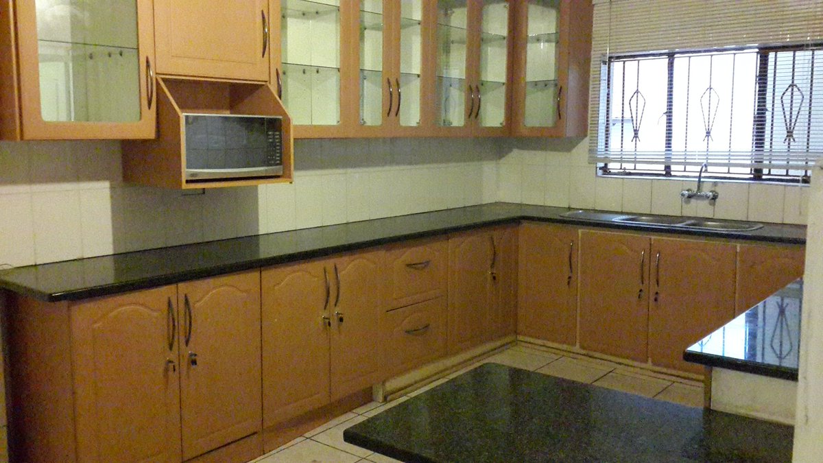 Rent_360's tweet photo. Looking for accommodation around Auckland park? a single room, a sharing room, a cottage. we’ve definitely got something that suits you. https://t.co/feWZY0BfgR