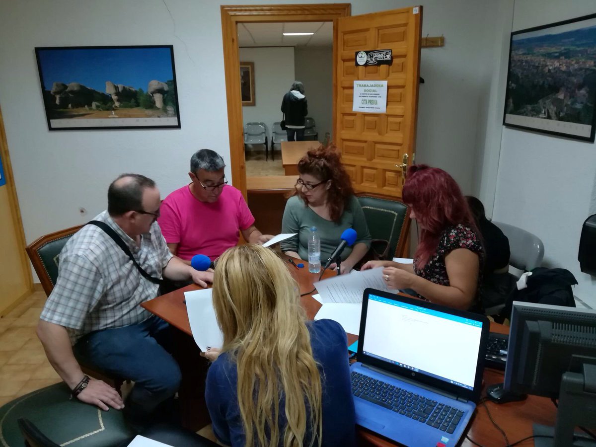 DeActualidadEn's tweet photo. Ya puedes descargarte nuestro segundo programa en @RadioArrebatoFM 😍😍😍 Incluye entrevista a @PDSanidadGuada 👇
https://t.co/DXF2ge6DJj https://t.co/yXvJjTsVNP
