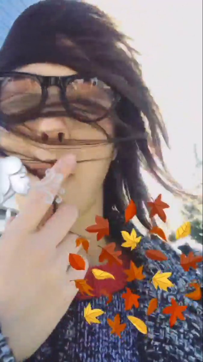 LodovicaCWebITA's tweet photo. @lodocomello TI CAPISCO  B E N I S S I M O...🍂🍁🌬💨 https://t.co/lDd43TFIx2