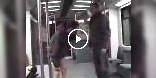 lookmavideo's tweet photo. #BienFait Un agresseur ridiculisé dans le métro 🤣 ☛ https://t.co/xq3sUS5ebO https://t.co/CeOQWdUYcM