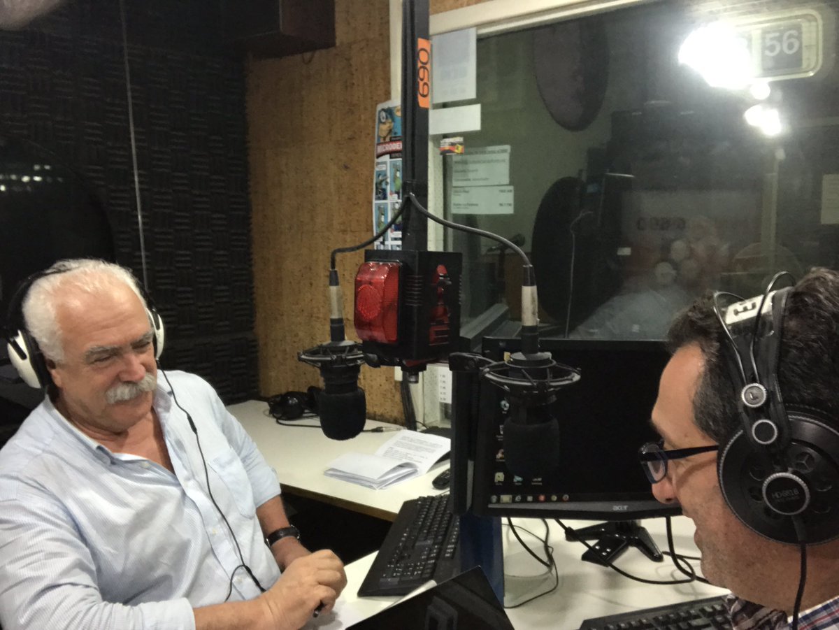 RadioSarandi690's tweet photo. Feliz Día del Periodista!!! #TodosSomosUno #CuandoNosVolvamosAEncontrar https://t.co/k0ugfI4agp
