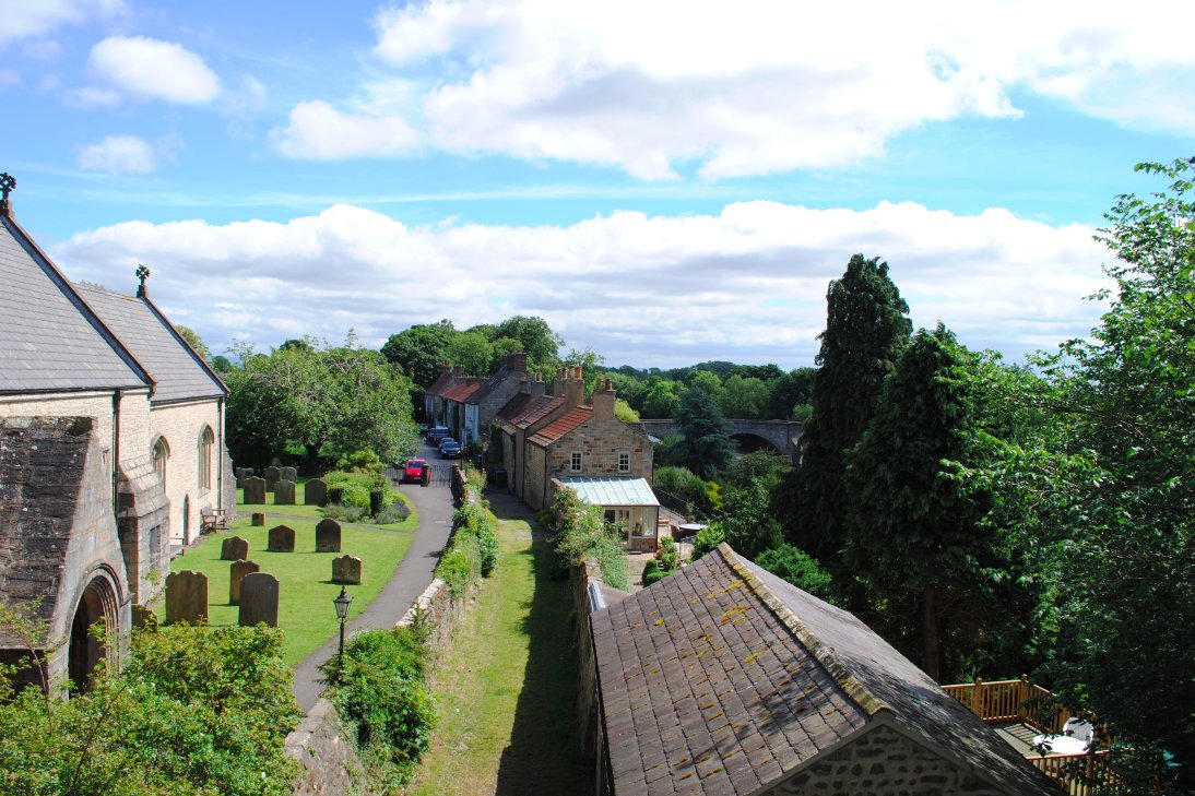 CumbrianEm's tweet photo. Great views over Tanfield from the battlemented Marmion Tower in #Yorkshire #History #Scenic #Architecture #Heritage #Tanfield https://t.co/sdDPVF3sel