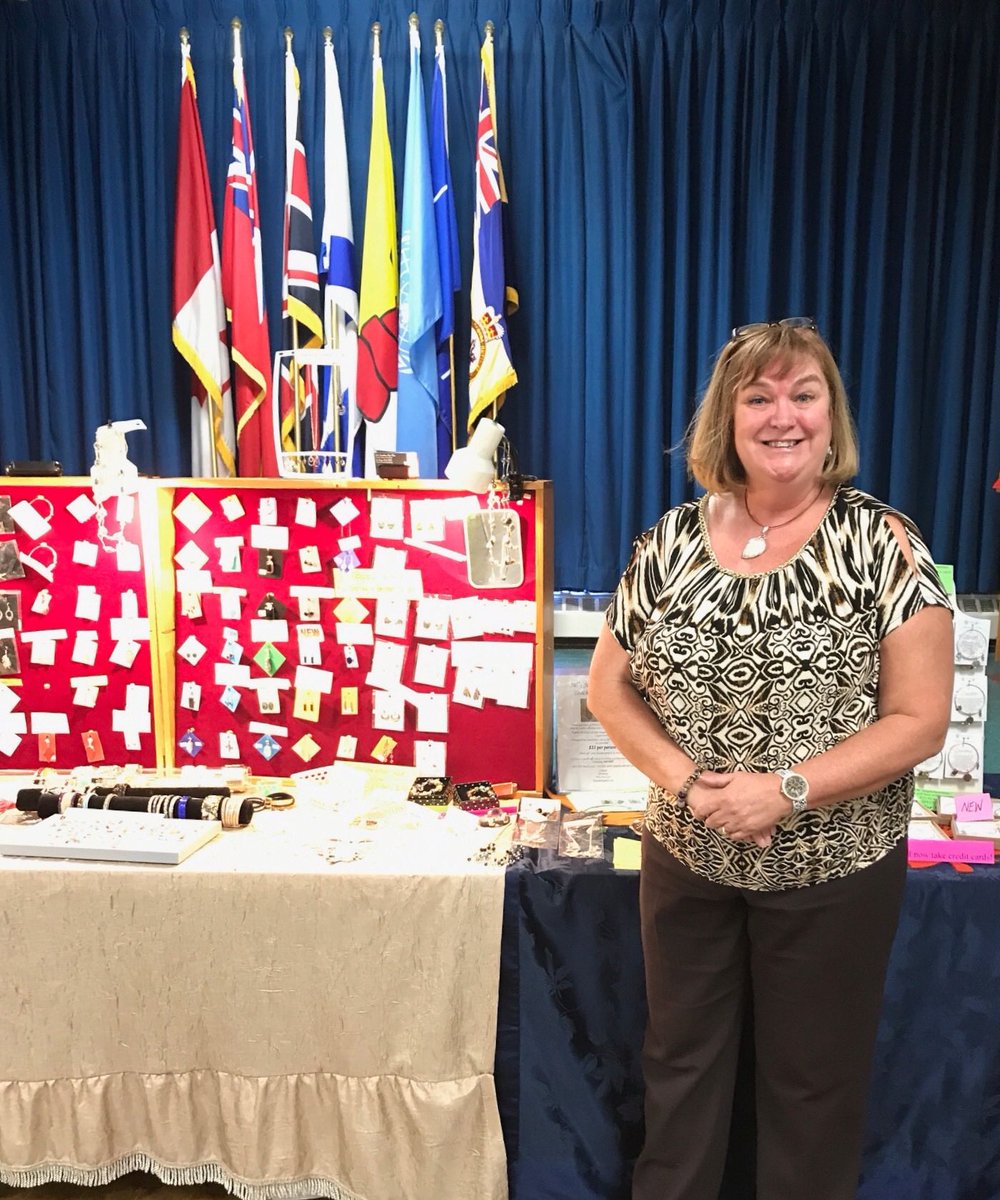 JillsJewelBoxNS's tweet photo. All smiles as Fabulous Fall earned over $8000 for @HabitatNS with @ScotiabankHelps match the funds program. Thanks to all #Entrepreneurship https://t.co/1qLZzuVSzK