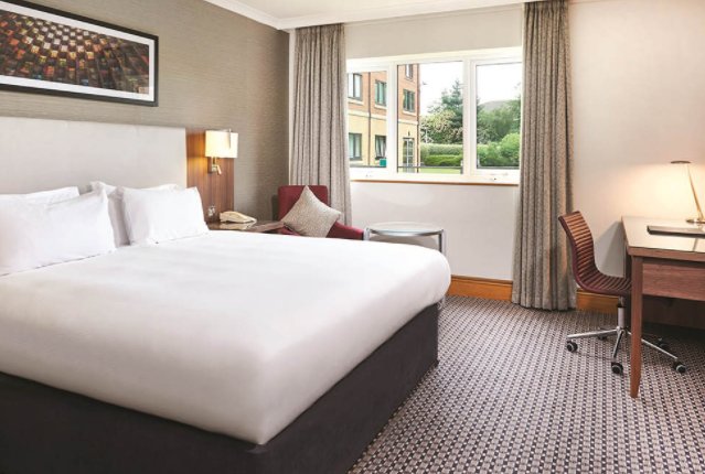 EventsEducation's tweet photo. Book the DoubleTree by Hilton Hotel Coventry for your large wedding or conference https://t.co/2IQjIdbkFz #EventProfs #VenueSource https://t.co/k8QTFtzIP4