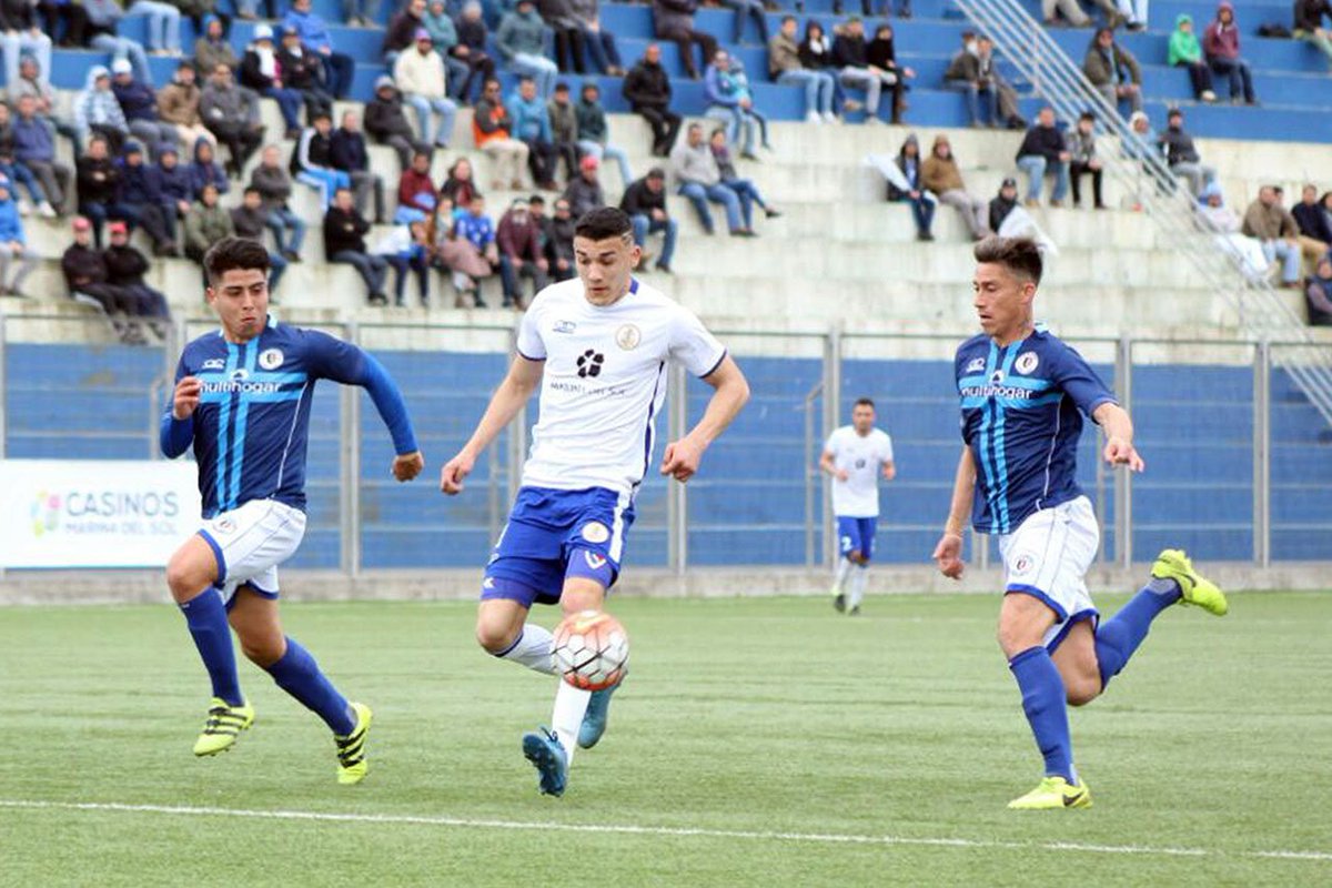CampanilDatos's tweet photo. YGA REHEGUA⛴️🇵🇾(si el traductor no falla así se dice Naval en guaraní) Arnaldo Castillo y Luis Riveros suman 8 goles y son sublíderes en 2da https://t.co/eigNdfhA6I