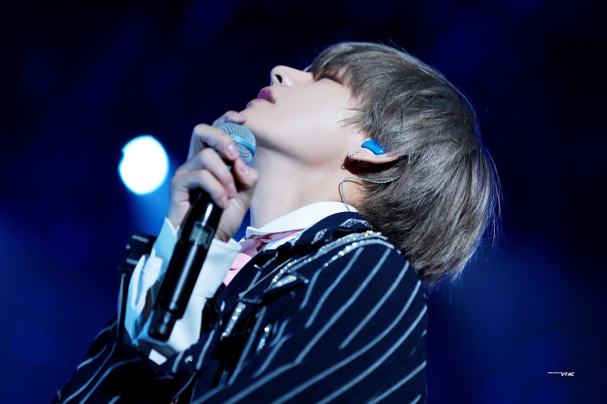 taehyungpic's tweet photo. https://t.co/QRVsILg9po
