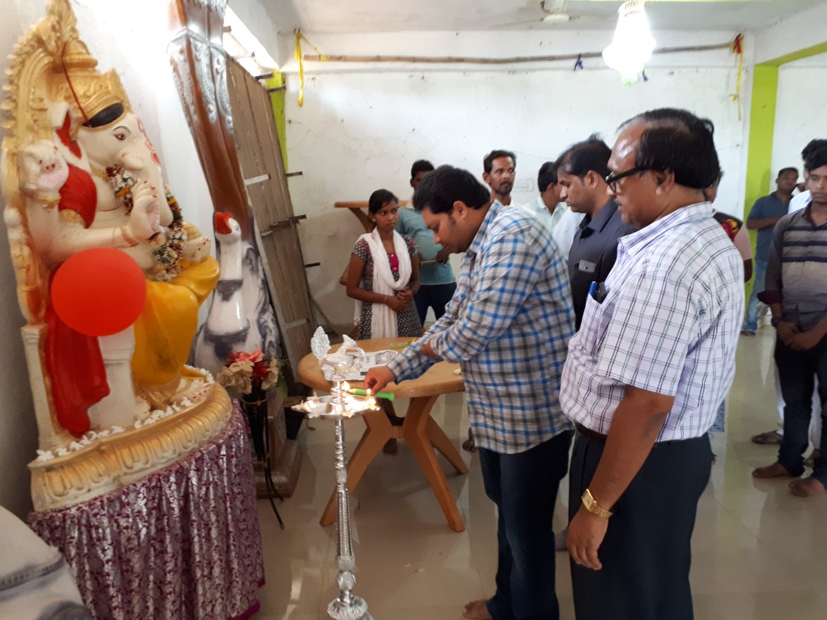SarojMeeher's tweet photo. Patnagarh subdivision blood donate camp at ptg https://t.co/drzdM4wLmQ
