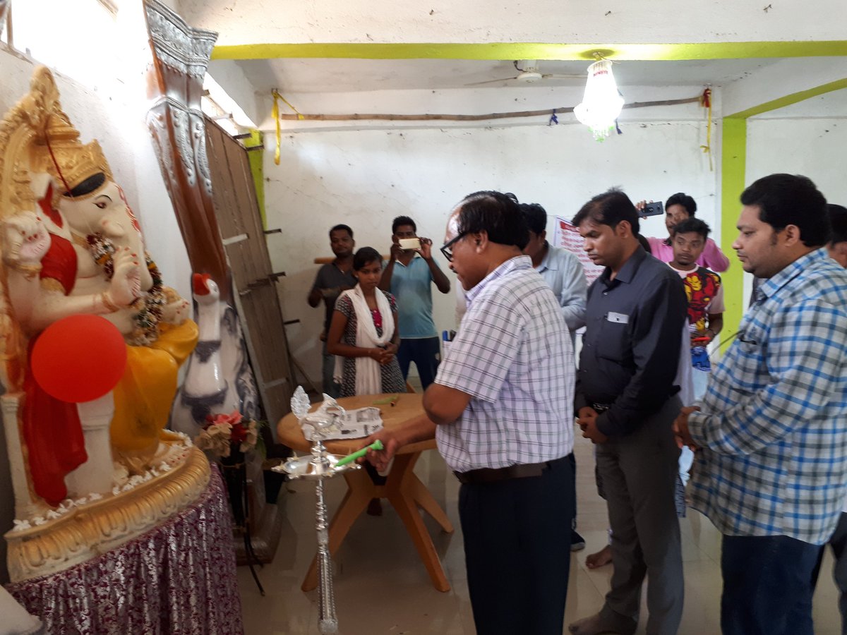 SarojMeeher's tweet photo. Patnagarh subdivision blood donate camp at ptg https://t.co/drzdM4wLmQ