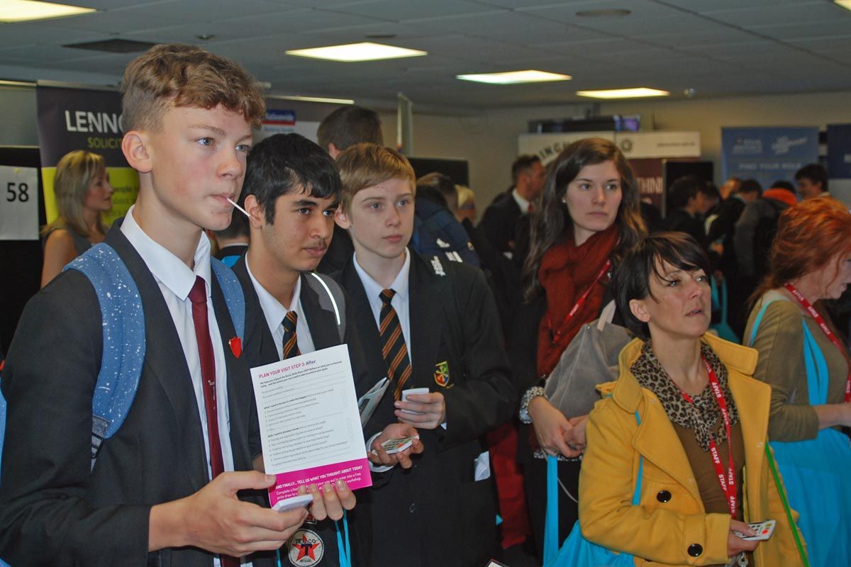 BucksSkillsHub's tweet photo. A great past week for the entire Skills Hub team & network
2 careers events reaching over 1700 parents & people @BucksSkillsShow
#BSS2017 https://t.co/M1l0y60kwB