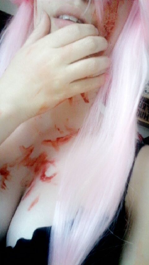 AoiMitsukiCos's tweet photo. Bientôt Halloween 😄#Yuno #Gasai #MiraiNikki #Yandere #Halloween https://t.co/Bc2UdcCQrg