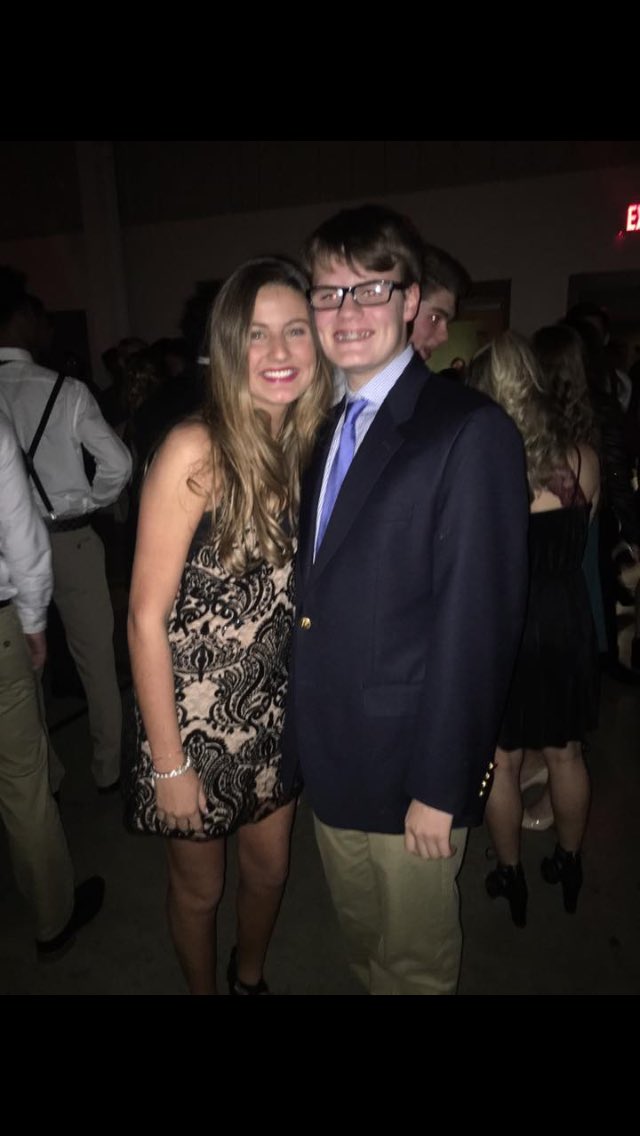 jedmac1999's tweet photo. Happy bday strel miss u so much have a good day boo love u ❤️❤️❤️❤️❤️❤️ @estrela789 https://t.co/e29WyiQver