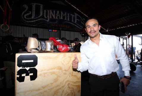 RaulTamez_'s tweet photo. Juan Manuel Márquez abre su gimnasio en Atizapán 🥊 https://t.co/yBog6zUa3Q https://t.co/WF6dSeeAAa