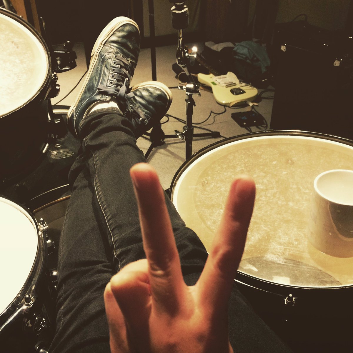 ✌️Can always make time for tea @PirateStudiosUK #music #studio #rehearsal #tea #forever ❤️#london #musician