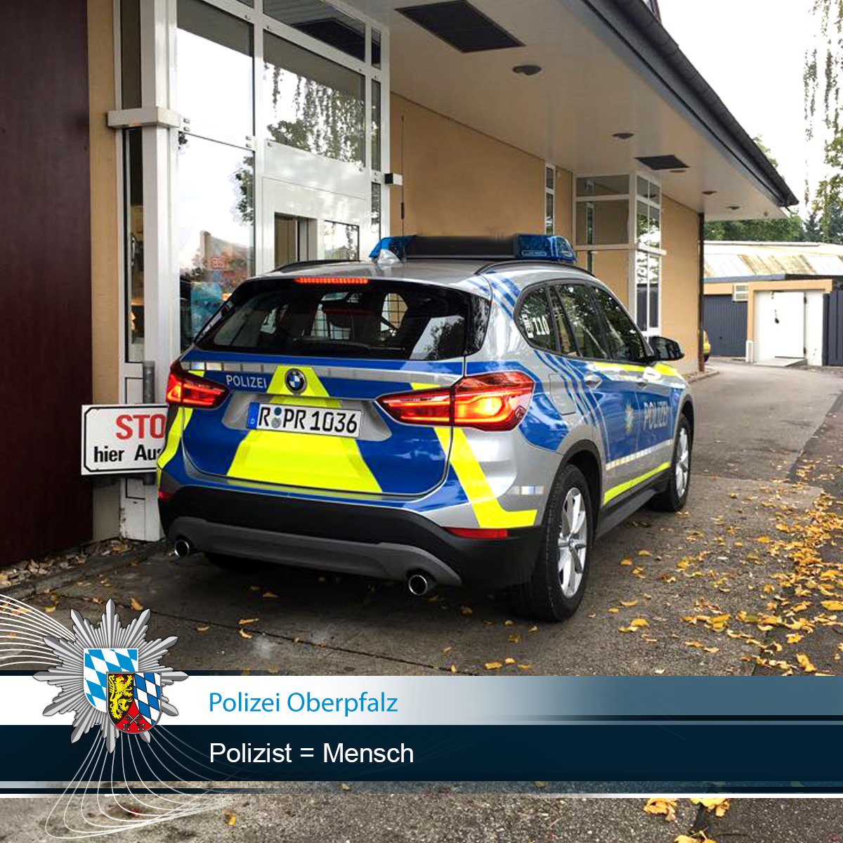polizeiopf's tweet photo. Esse wenn du Zeit hast - nicht wenn du Hunger hast! Alltag im Streifendienst. Sorry, auch wir sind nur Menschen!  #polizei #oberpfalz https://t.co/VEiInPrmWT