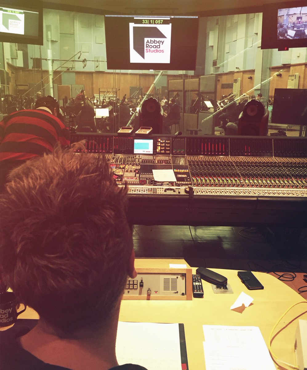 Firm_Music's tweet photo. #CuttingEdgeOrchestra #RisingDarkness features a 50 piece orchestra recorded at @AbbeyRoad. Hear it soon @AudioNetwork https://t.co/9bxGORPRxb