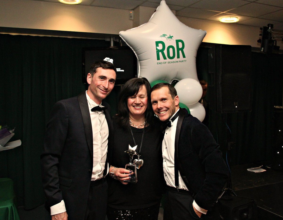ClippingLister's tweet photo. Well done Aileen Firth (photographed here with @WocketWoyTeam) #WINNER of The @RoRlatest @ClippingLister #NationalStar Award 😏🍾🥂😱 https://t.co/UTGzOC0Lsc