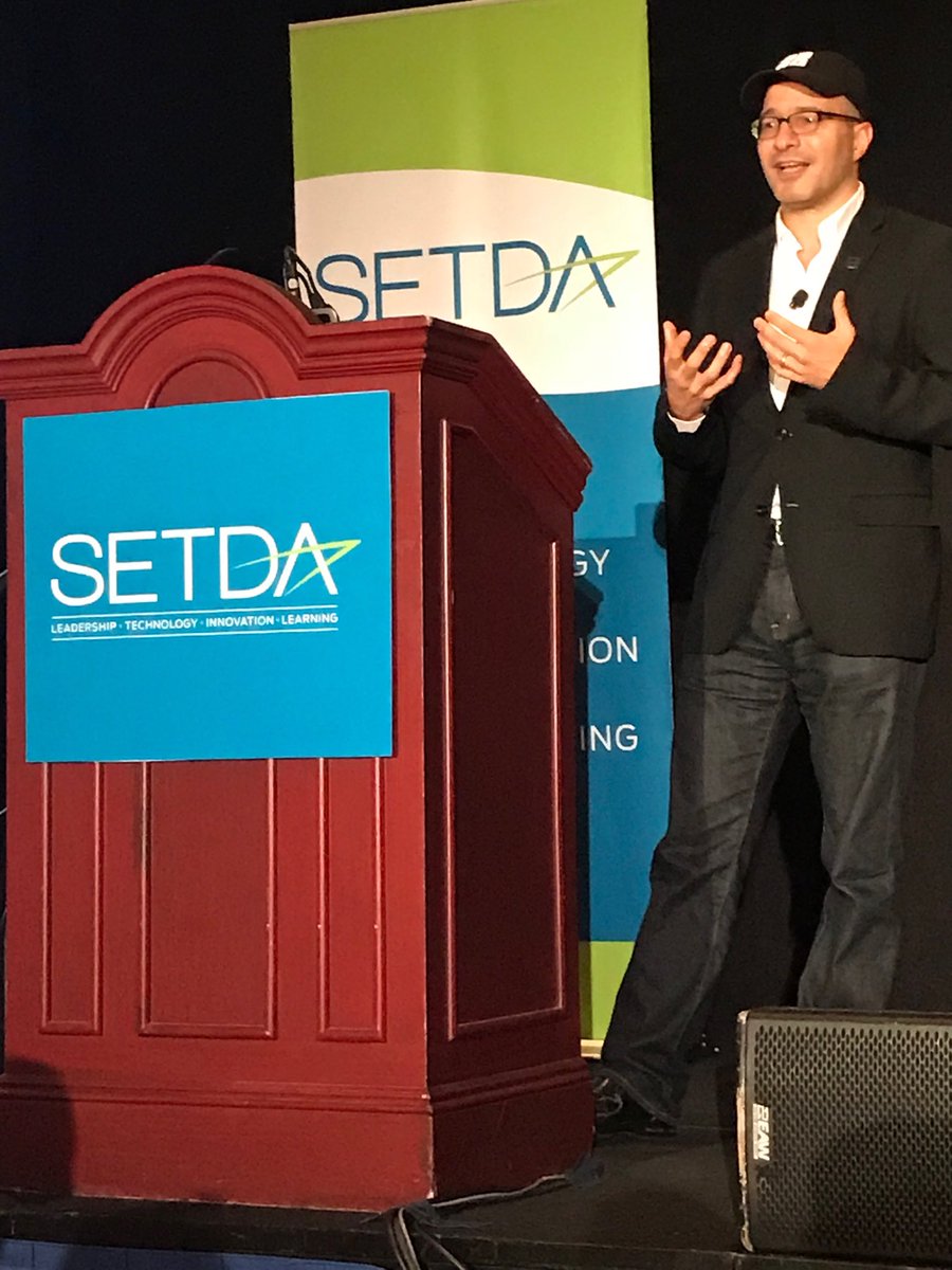 Sarah Young tweet media