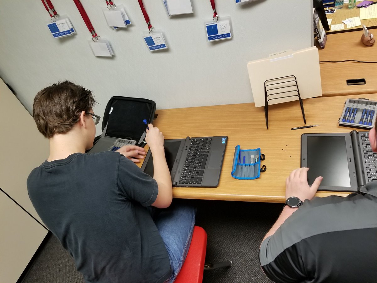 SDCS_EdTech's tweet photo. Fixing a screen this morning! Proud of the attention to detail the DropZone students have while working on the Chromebooks! #sdmsdropzone https://t.co/zDGbTJsEQ6