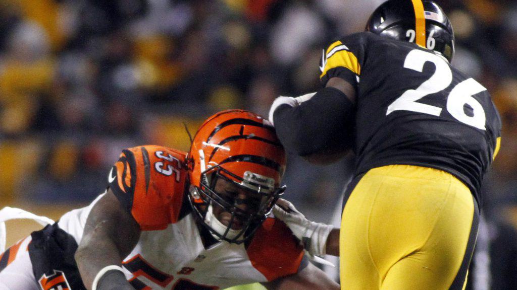 SNFonNBC's tweet photo. .@L_Bell26 blasts Vontaze Burfict: He’s got to go, NFL can’t condone this https://t.co/b77TDDBJwT https://t.co/yM3iQP33WN