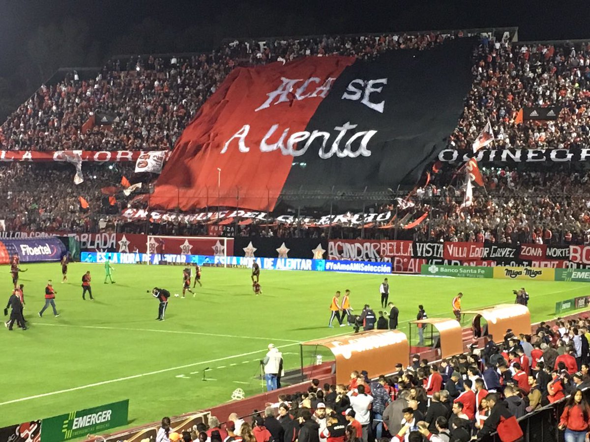 ColosalPopular's tweet photo. Ya comenzó la venta de Bonos para el partido del día domingo ante Chacarita. https://t.co/nmLz2nTuRY