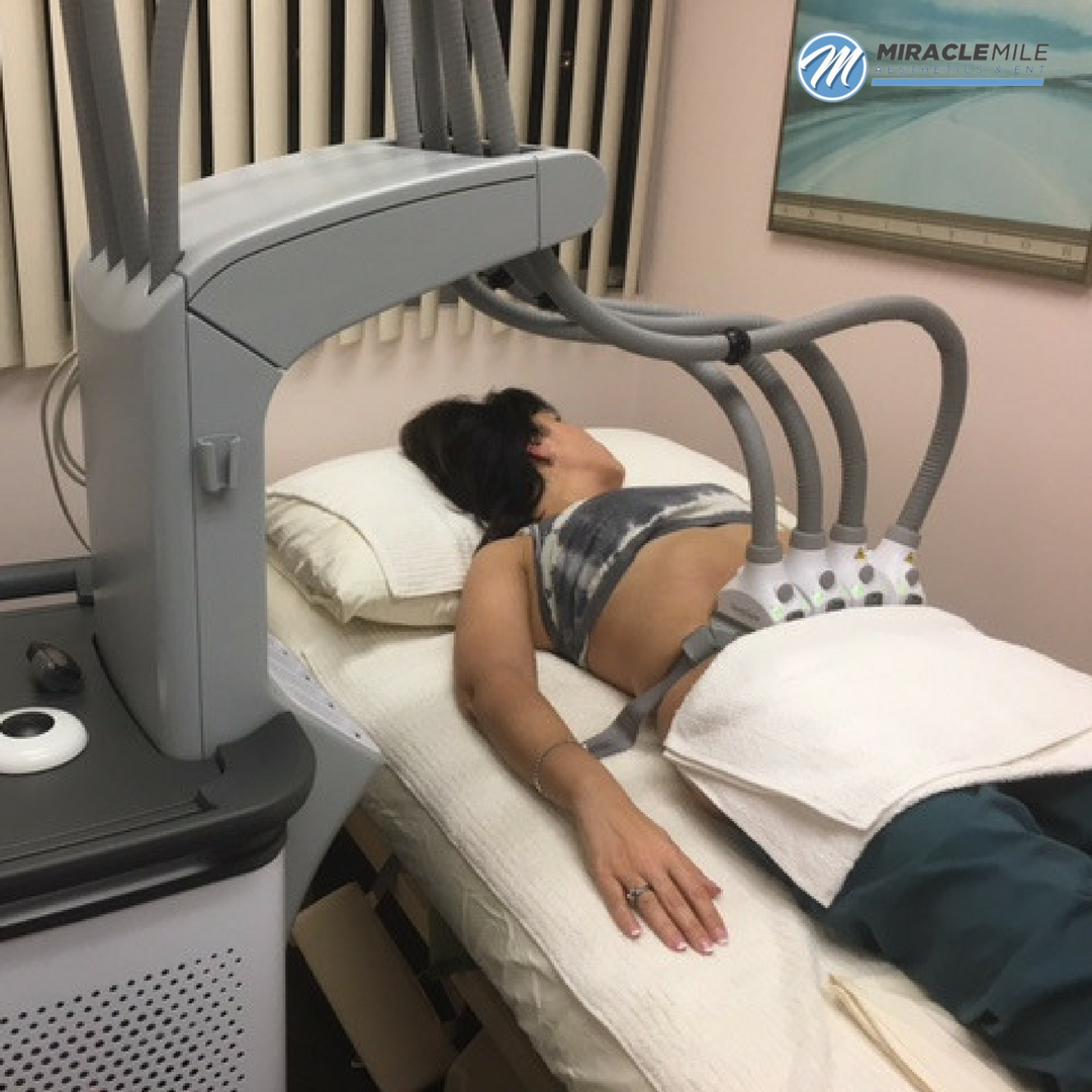 miraclemilemd's tweet photo. Insiders like us here at @miraclemileaesthetics know that SculpSure is the best non-invasive fat reduction procedure. #sculpsure https://t.co/U4s8jf9HRJ
