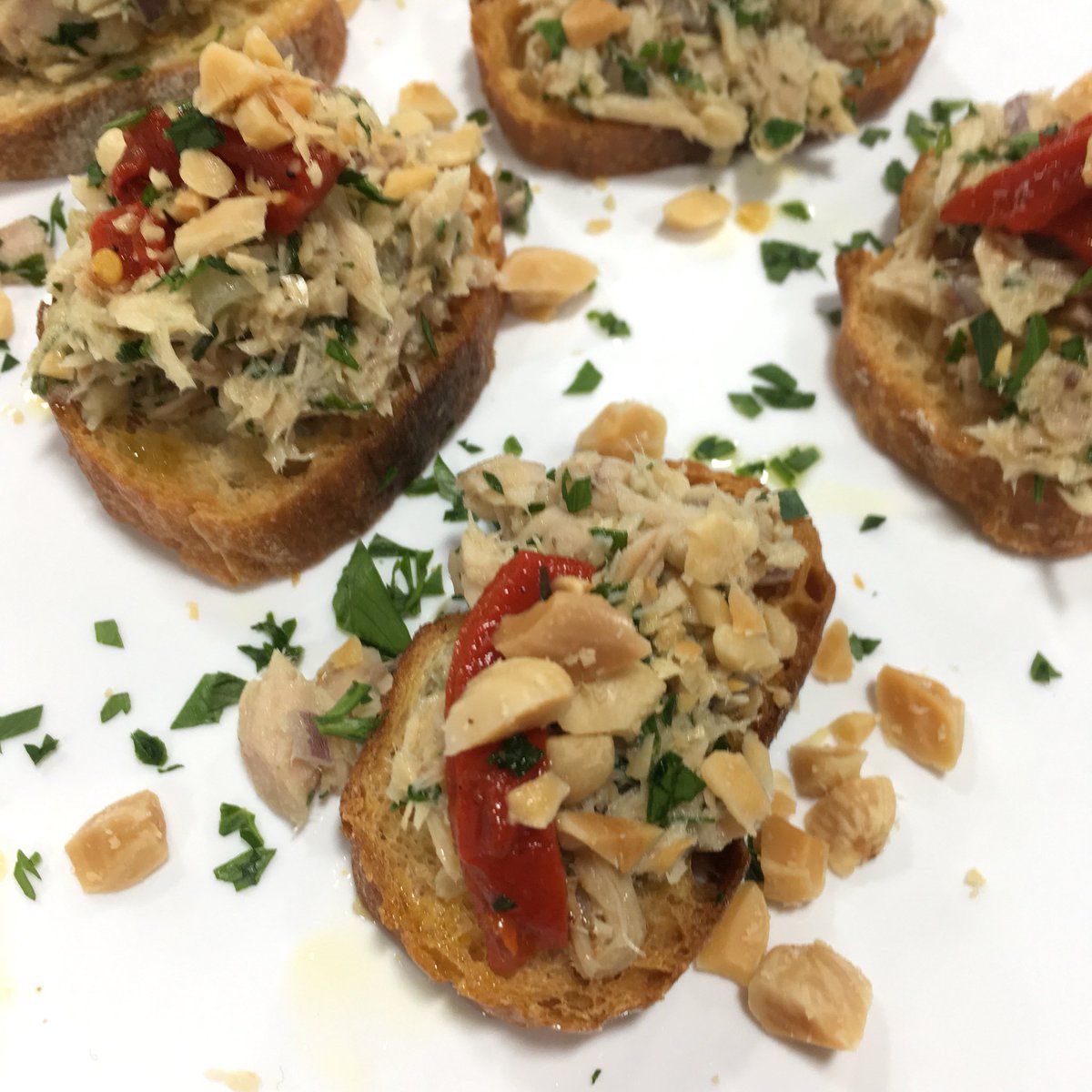 Matiz_Foods's tweet photo. We’re serving up the yum at #starchefscongress in #Brooklyn #Arroyabebonitotuna #piquillos #marconas https://t.co/g8D0kk8ygz