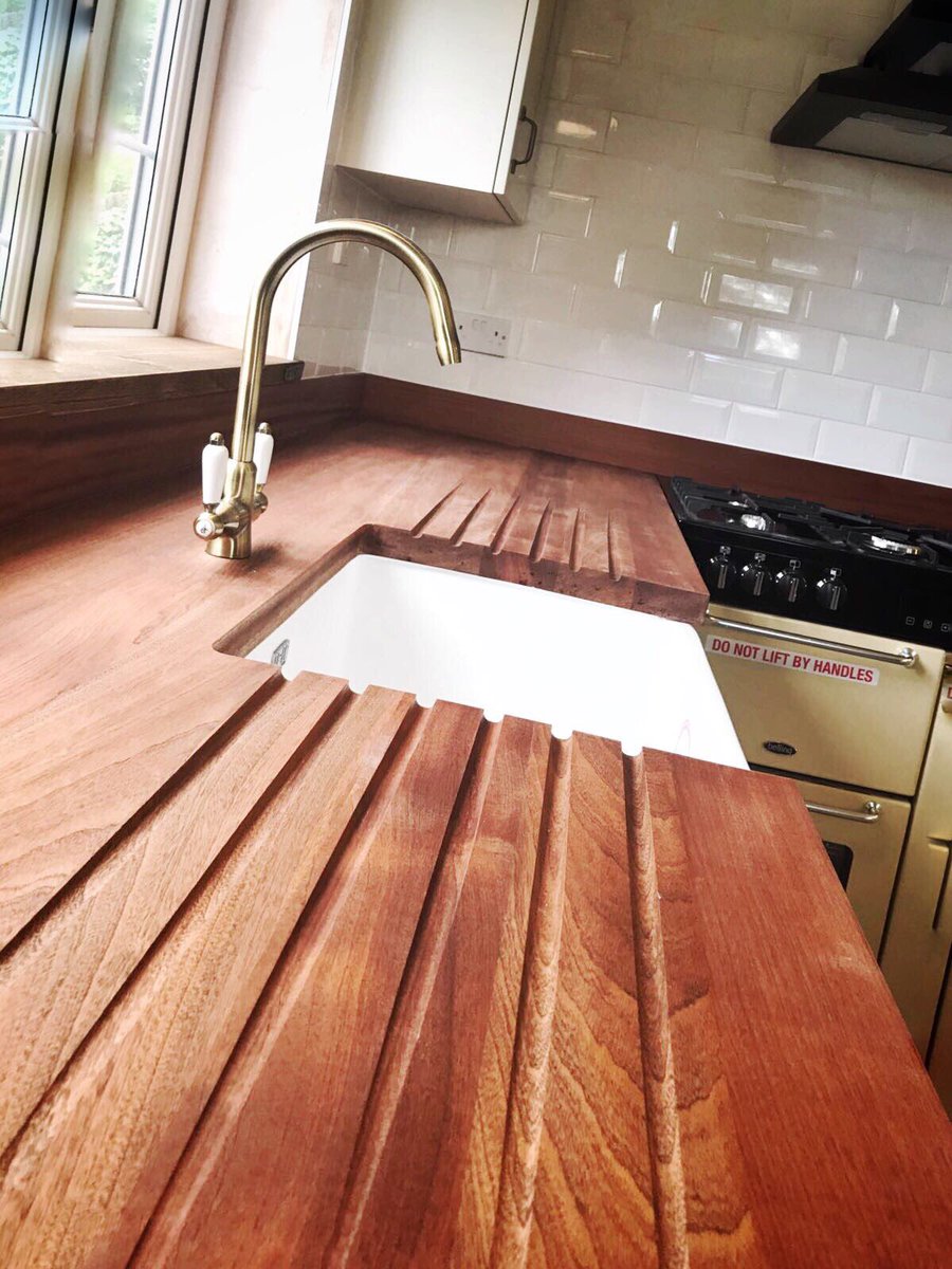 MeehanProperty's tweet photo. Kitchen we have done #kitchen #soildwoodworktops #joinery #kitchenideas #followusonfacebook https://t.co/zPbljKZJMS