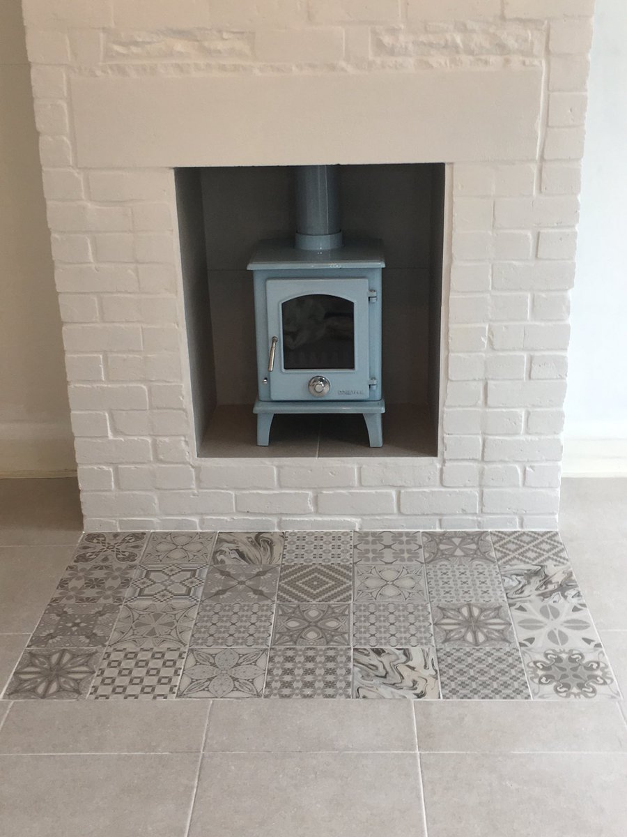 MeehanProperty's tweet photo. Kitchen we have done #kitchen #countrykitchen #joinery #bluekitchen #kitchenideas #followusonfacebook https://t.co/QyWwQxh60Y
