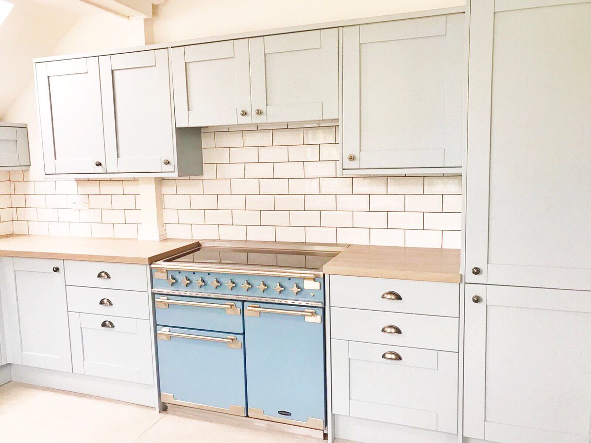 MeehanProperty's tweet photo. Kitchen we have done #kitchen #countrykitchen #joinery #bluekitchen #kitchenideas #followusonfacebook https://t.co/QyWwQxh60Y