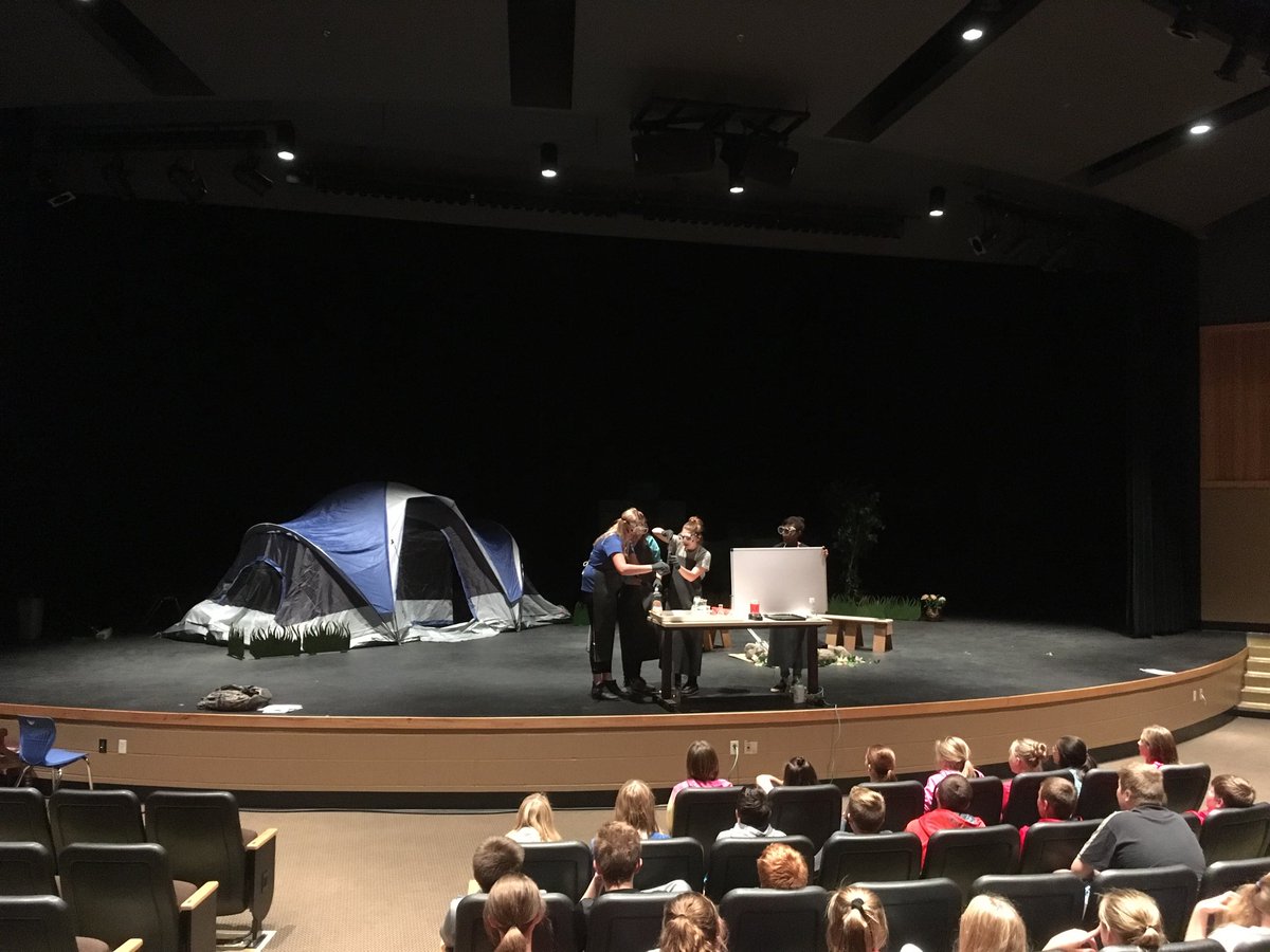 Science show put on for us by some of <a href="/laker_events/">Lakeview Lakers</a> finest! #RedRibbonWeek #lakeviewpride