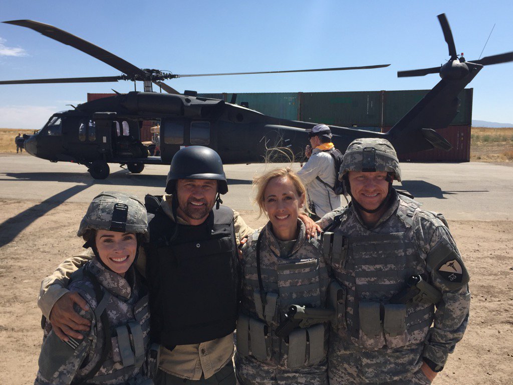 Kim Raver tweet media