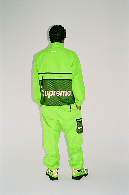 SupremeAccess's tweet photo. Supreme x Nike FW17 Collab

Air Humara $170
Trail Running Jacket $130
Trail Running Pant $90
Trail Running Hat $45 

What are you copping? https://t.co/EQeKC0dIU1