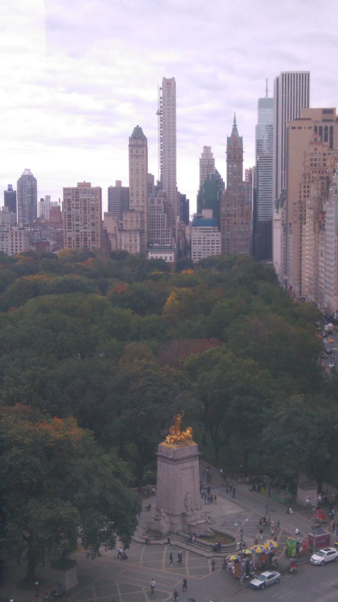 TanguyCn's tweet photo. @NYC for #efbondsusa to #makeourplanetgreatagain @FinforTomorrow @CA_CIB https://t.co/ssud5sDl5X