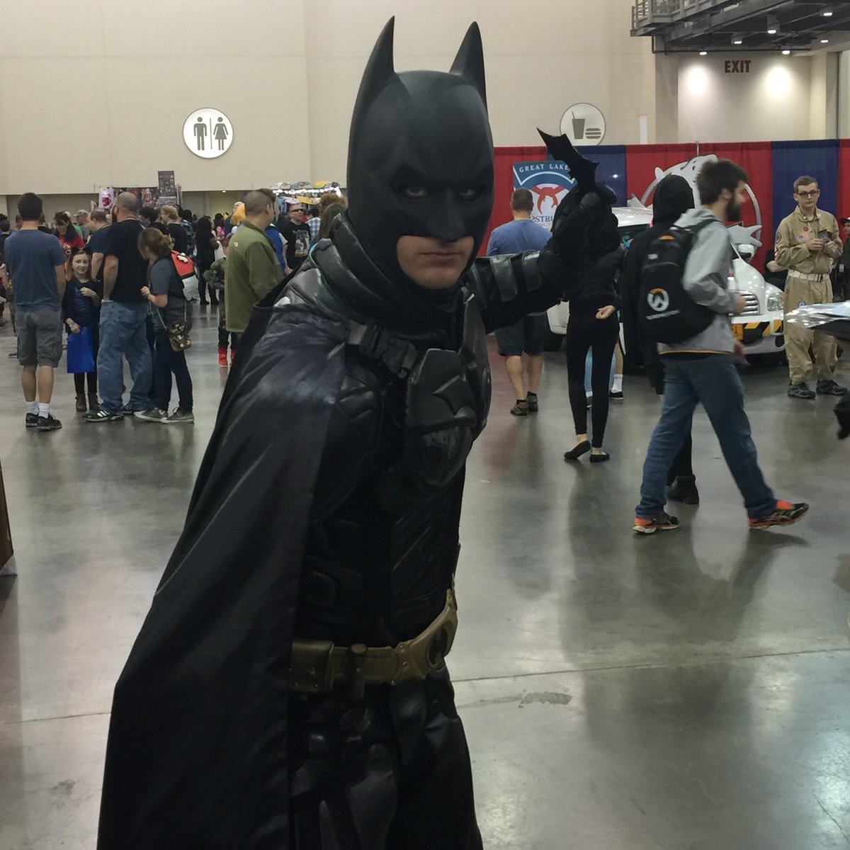 Caboose_ED's tweet photo. DOH SHIT!!! #GrandRapidsComicCon @grcomiccon #Batman #darkknight #thedarkknightrises #baleman https://t.co/yMq6FWYxvY