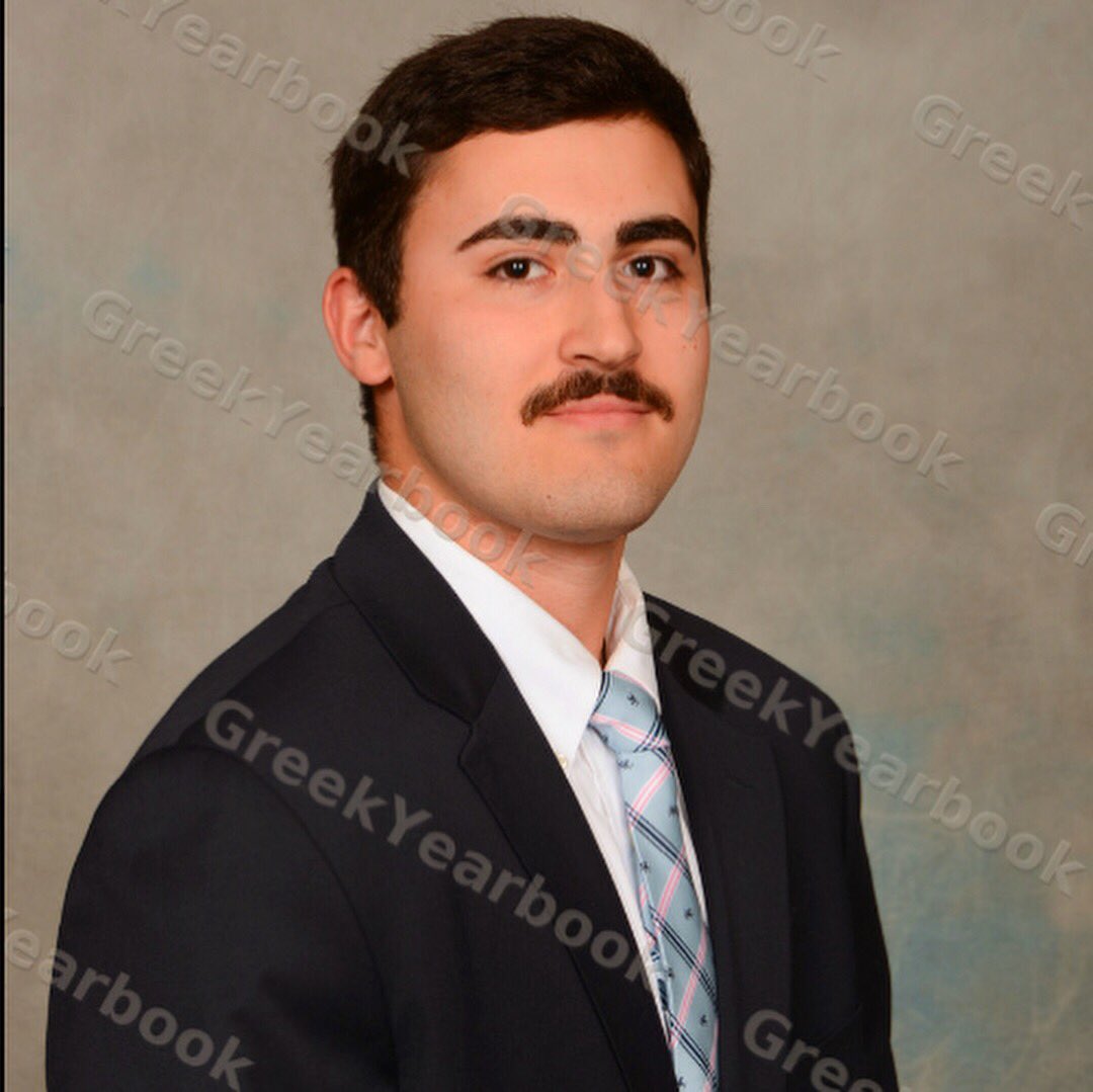 a_ryan05 tweet picture