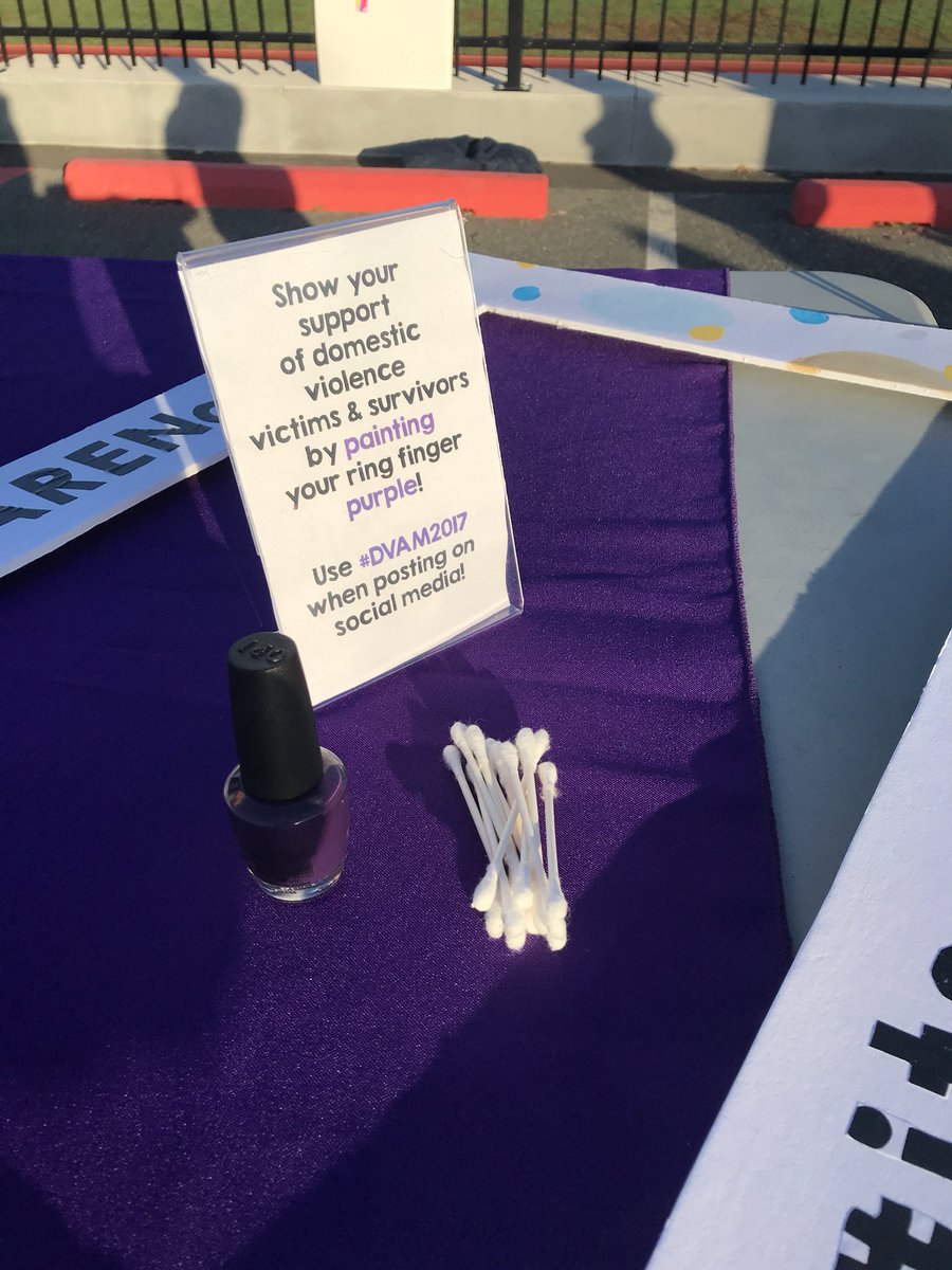 AWARENow's tweet photo. So much support for victims and survivors of domestic violence at our booth at #jcada5K yesterday! π#DVAM2017 #EndDVinDC https://t.co/DMABqAYv7R