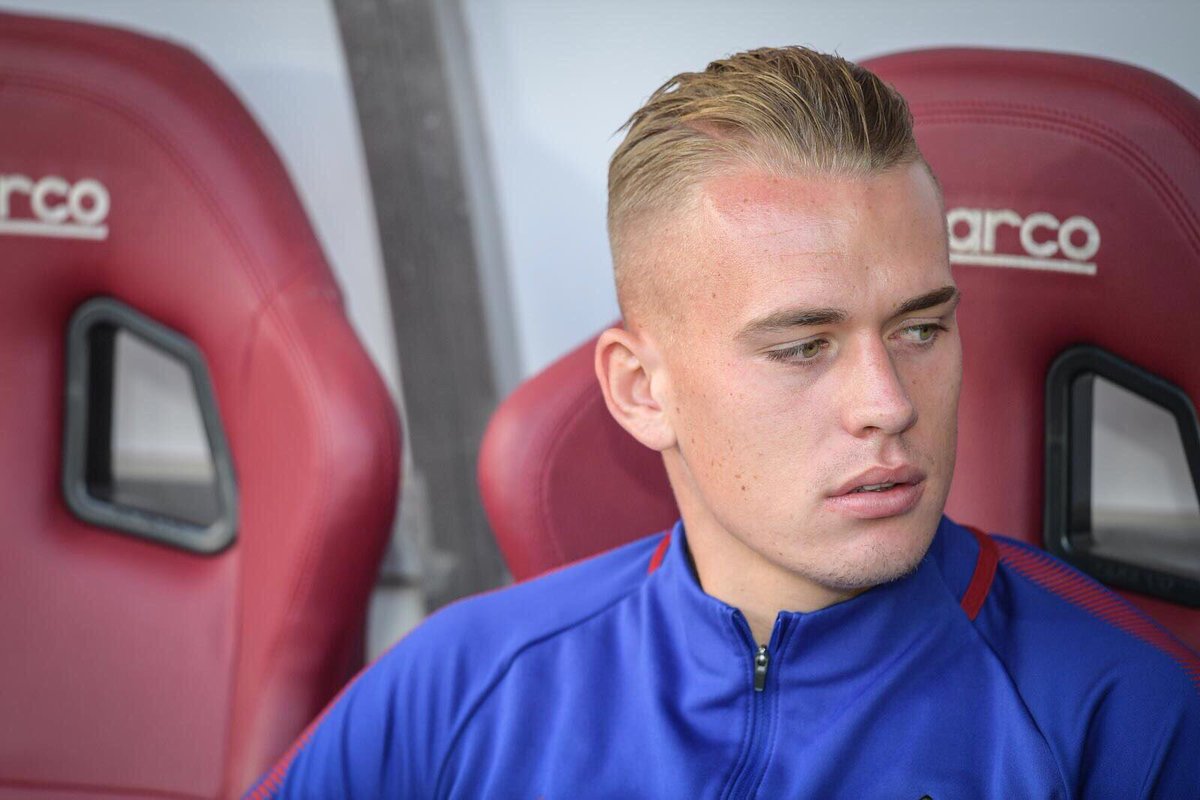 Rick Karsdorp tweet media