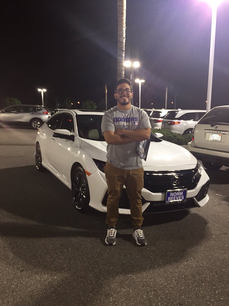 deee_84's tweet photo. Finalizing my insurance and financing is really making it kick in that I just bought a car... about time #RIPBeyonce #HelloCARdiB https://t.co/DZGEea0k4r