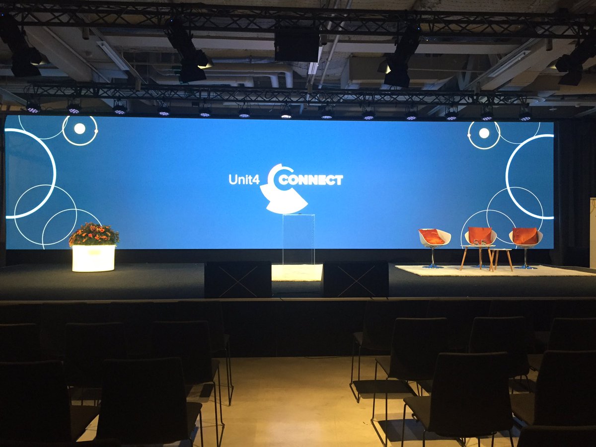 moette79's tweet photo. Nu är vi på plats och ser fram emot att träffa er alla imorgon på #Strategidagen #Unit4connect #Unit4 https://t.co/cF9G96HnNo