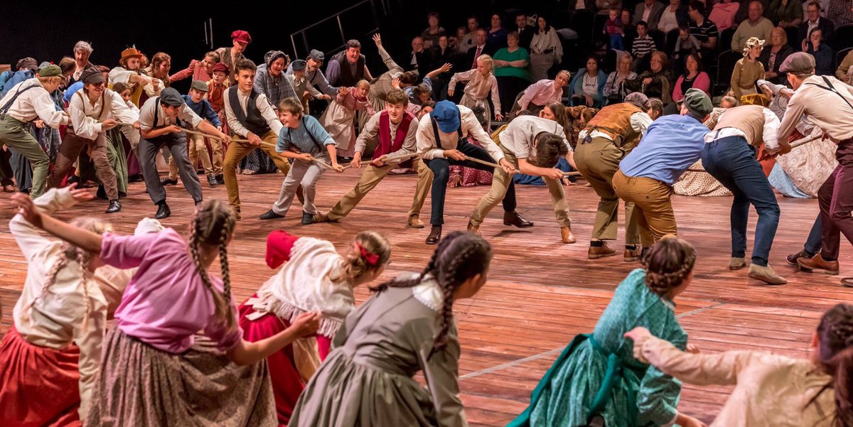 BritishPageant's tweet photo. Celebrating the beginning of the voyage to #Nauvoo - lots more photos on our #BritishPageant Facebook page. https://t.co/h2wDK4pxIB