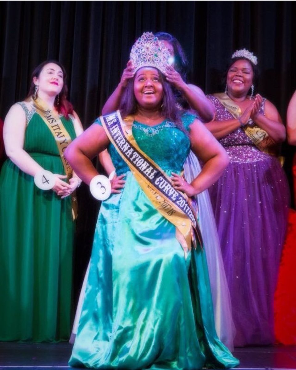 RubenesquePR's tweet photo. Our girl only went and did it! Ms England Curve won the Ms International Curve crown! 😍😍😍 @henryskat2014 https://t.co/0KXZKwEf7d