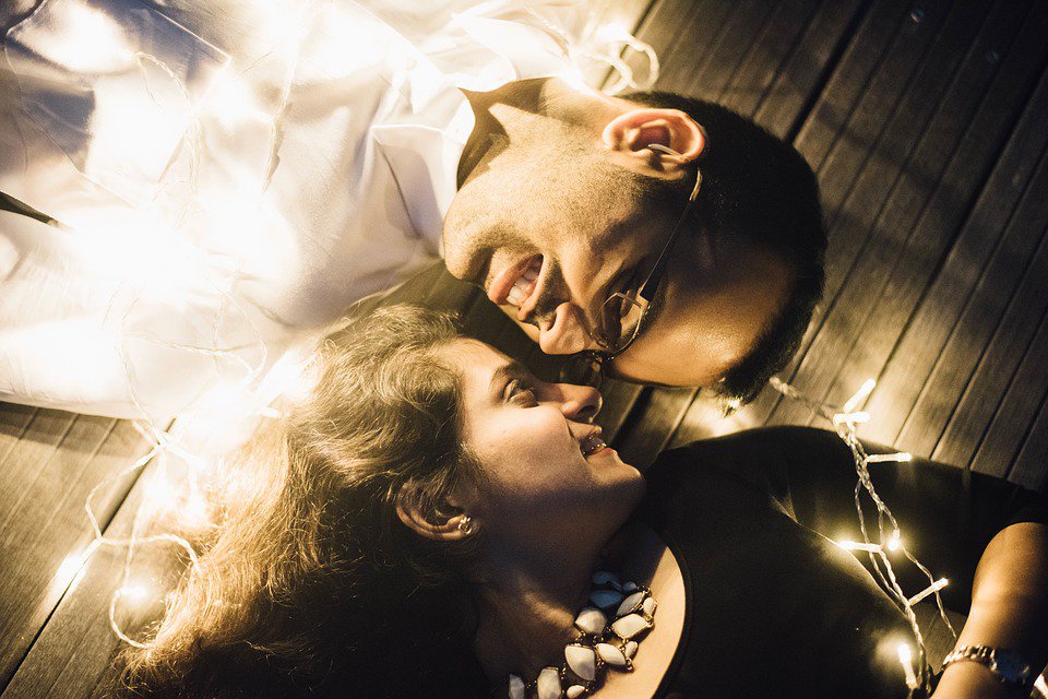 OrangeCntyWed's tweet photo. 2 FOODS FOR MARRIAGE LONGEVITY-THOUGHT: LISTEN SO YOUR PARTNER FEELS SAFE TO SHARE ANYTHING + FIND THE GOOD NO MATTER WHAT! 
#EngagedCouples https://t.co/acQTWfMnUh